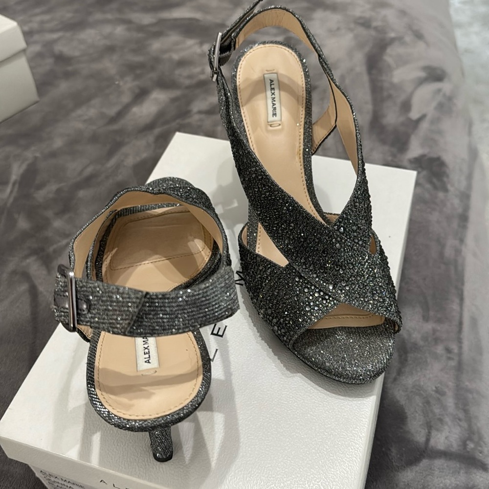 Alex Marie Quinna black formal heels size 10